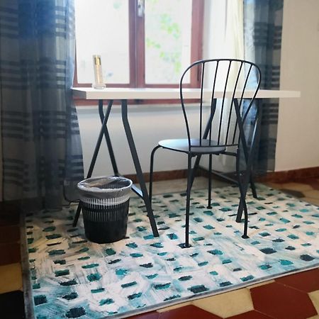 Bed and Breakfast Zia Chiarina San Nicolo Gerrei Habitación foto