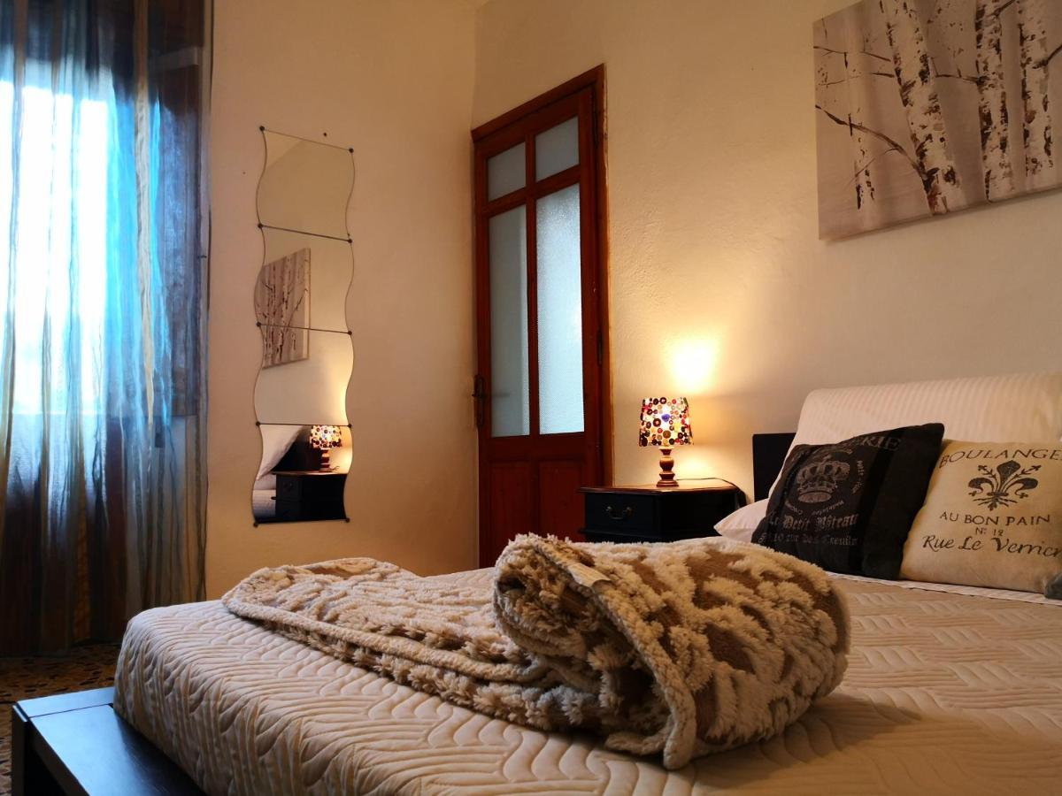 Bed and Breakfast Zia Chiarina San Nicolo Gerrei Exterior foto