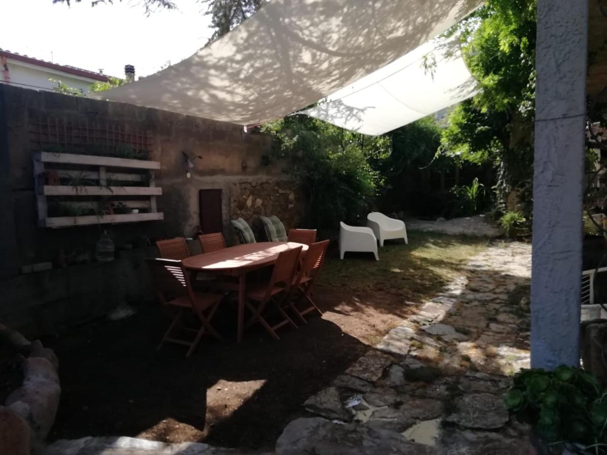 Bed and Breakfast Zia Chiarina San Nicolo Gerrei Exterior foto