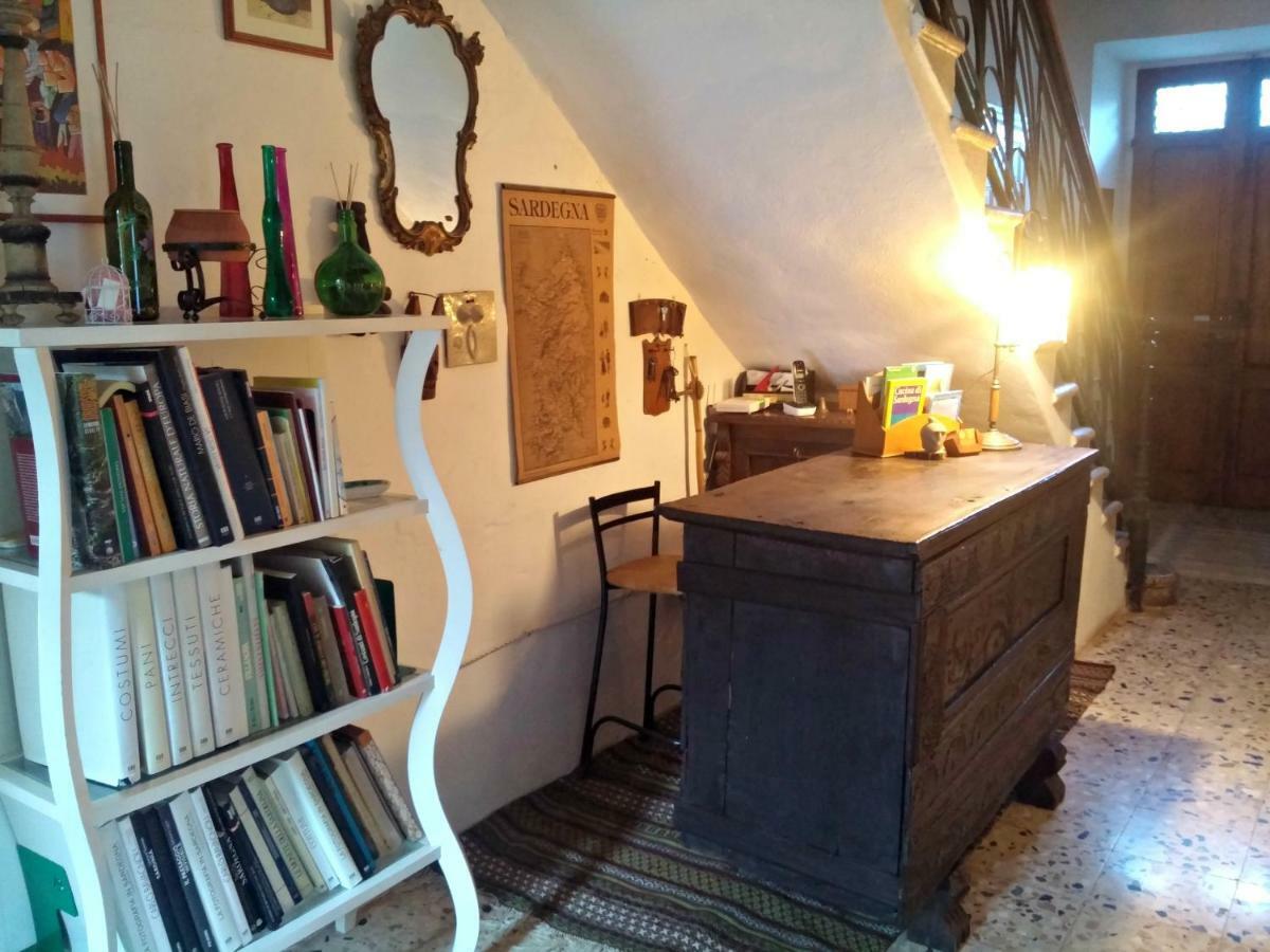 Bed and Breakfast Zia Chiarina San Nicolo Gerrei Exterior foto